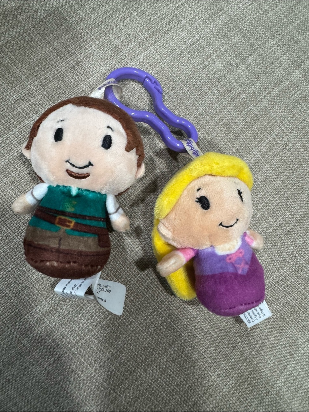 Hallmark Itty Bittys princess clippy collection. Rapunzel and Flynn Rider